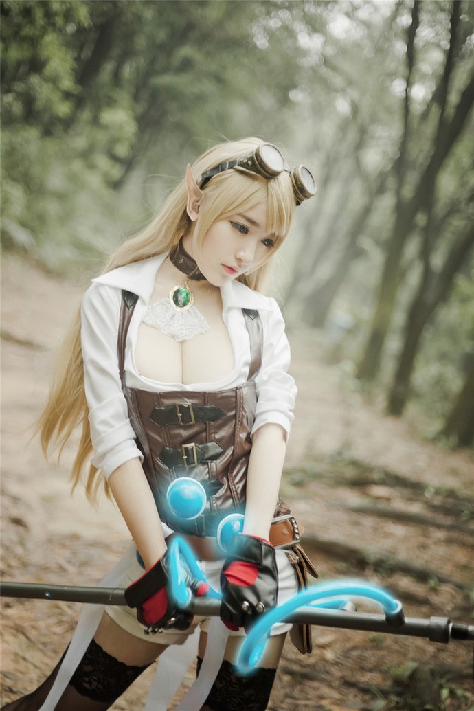 Cosplay tuyệt đẹp của Janna trong Liên Minh Huyền Thoại Cosplay tuyệt đẹp của Janna trong Liên Minh Huyền Thoại
