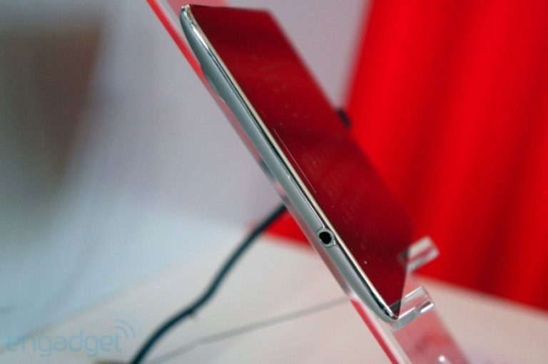 FPT Shop tặng quà 2 triệu đồng cho khách đặt mua Lenovo S5000