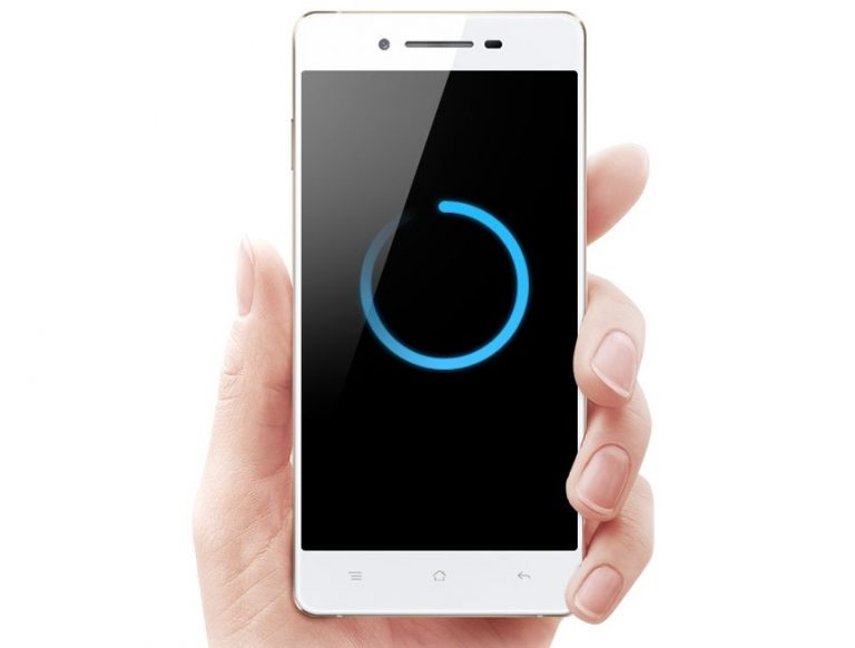 Oppo R1 chính thức ra mắt