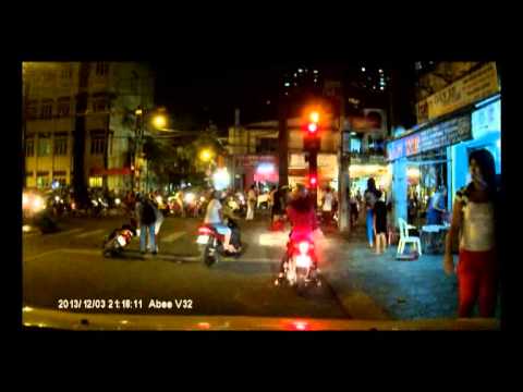 Camera hành trình ghi cảnh bắt cướp ở Sài Gòn