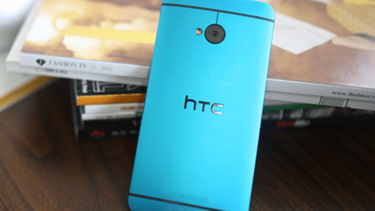 FPT Shop: Bán HTC One màu xanh từ 25/1