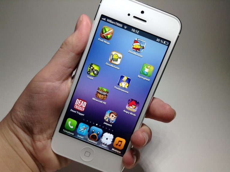 Tweak iBlank: Tùy chỉnh bố cục Homescreen