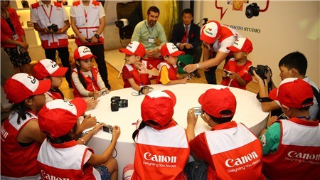 Khai trương Canon Photo Studio tại Vietopia, Quận 7