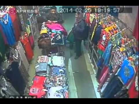 Bà già “siêu trộm” trong shop Hà Nội