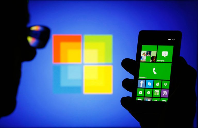 Thâu tóm Nokia: Microsoft liệu có nuốt trôi?