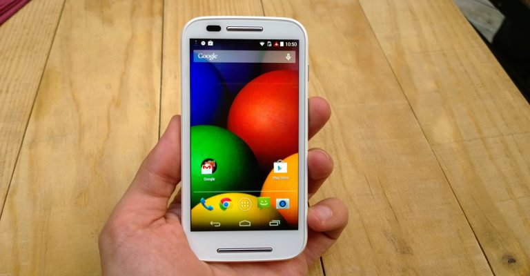 Moto E: Canh bạc chắc thắng của Motorola