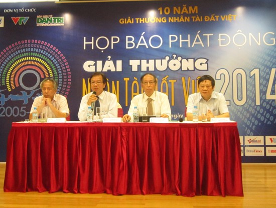 Phát động giải thưởng Nhân tài Đất Việt 2014