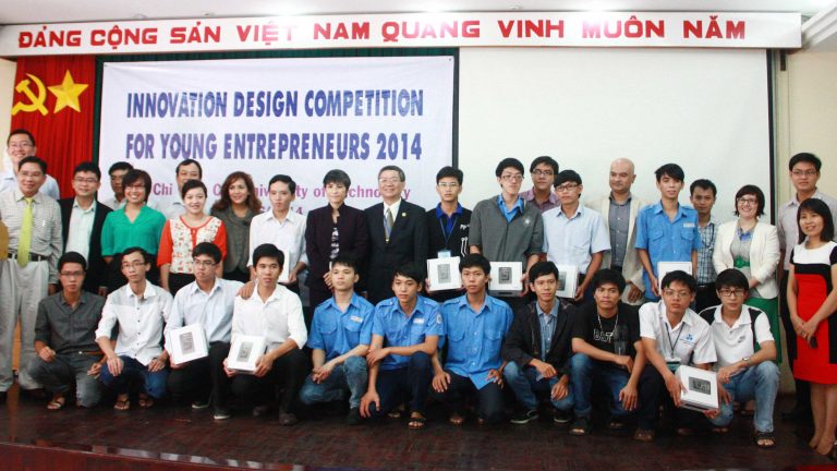Khởi động cuộc thi Thiết kế Sáng tạo dành cho Doanh nhân trẻ Việt Nam