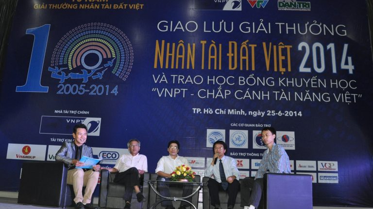 Phát động Giải thưởng Nhân tài Đất Việt 2014
