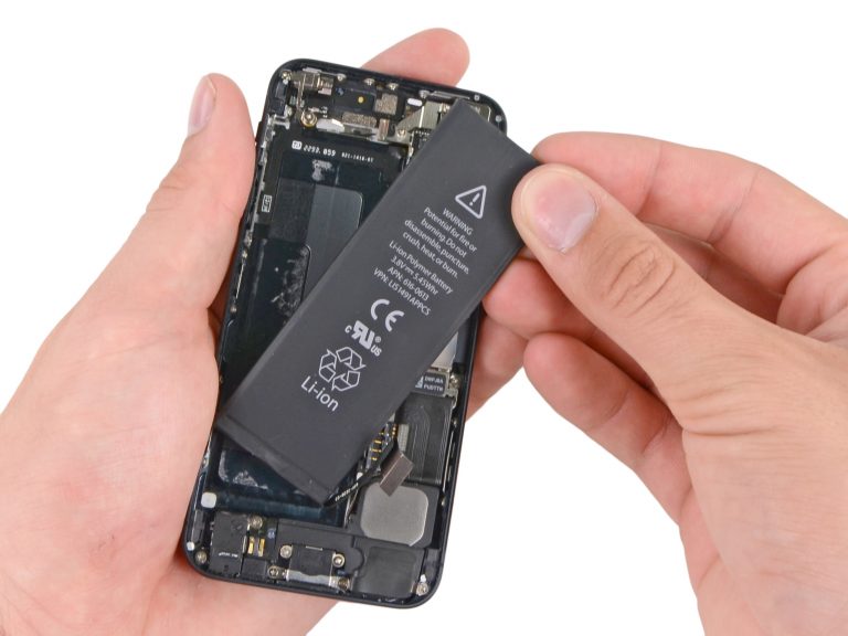 VinaPhone thông báo quy trình đổi pin iPhone 5 bị lỗi