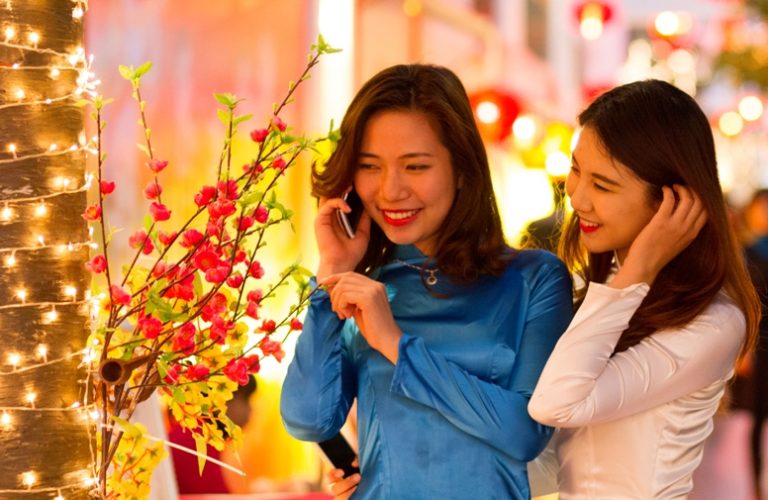 VinaPhone cung cấp dịch vụ LÌ XÌ NHÉ