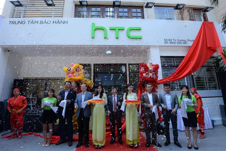 HTC khai trương trung tâm bảo hành được ủy quyền mới tại TP.HCM