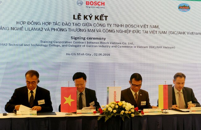 Cơ hội học chế tạo thiết bị cơ khí và cơ điện tử miễn phí