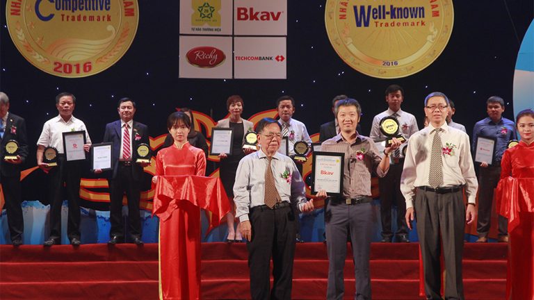 Lần thứ 4 liên tiếp Bkav lọt Top 10 Nhãn hiệu nổi tiếng nhất Việt Nam