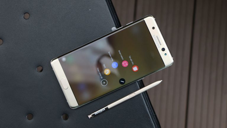 FPT Shop: Hơn 5000 đơn hàng đặt mua trước Note 7, vàng gold chiếm ưu thế