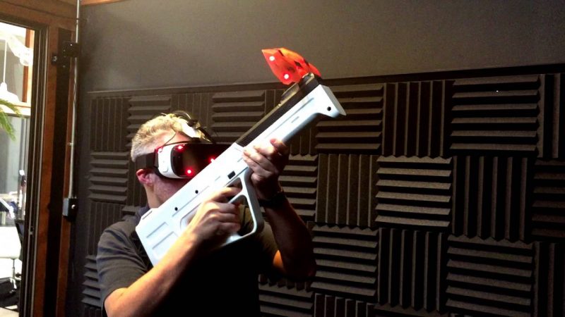Striker VR giới thiệu súng thực tế ảo cho cảm giác như súng thật