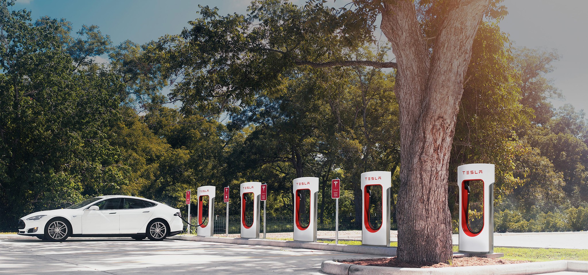 Top 5 phát minh của Tesla bên cạnh xe hơi chạy điện