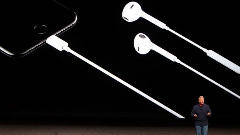 Apple làm thế bảo sao người ta không ghét ngành công nghệ?