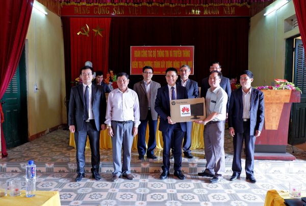 huawei-tang-may-tinh-pc-xa-xuan-quang-lao-cai