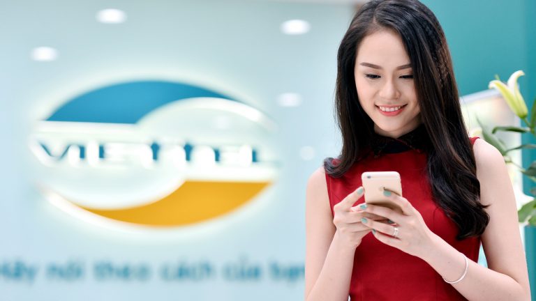 Viettel mở 1.600 điểm đổi SIM 4G miễn phí