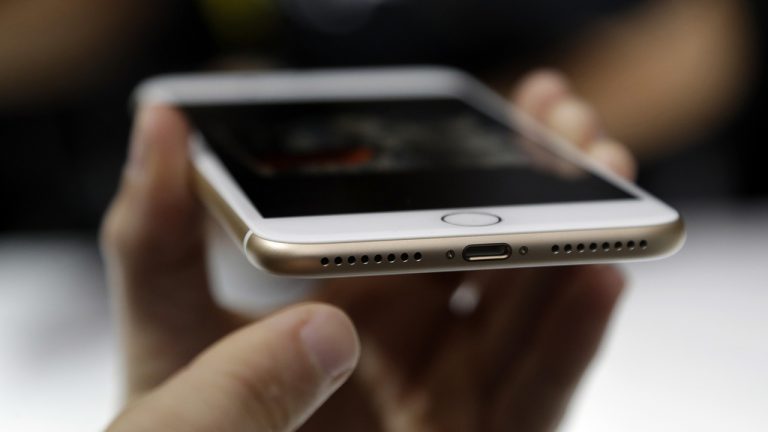 Tổng hợp 5 ứng dụng hay và miễn phí trên iOS ngày 07.1.2017