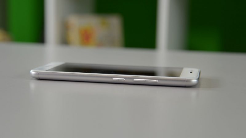 Zenfone 4 (2017) rò rỉ cấu hình với màn hình 5.7 inch, RAM 6GB