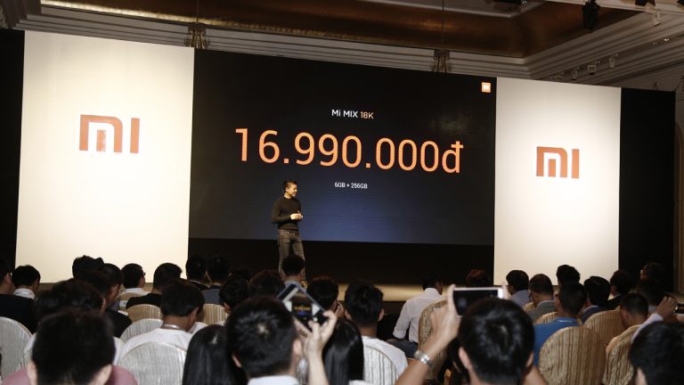 Xiaomi vào Việt Nam, Digiworld phân phối