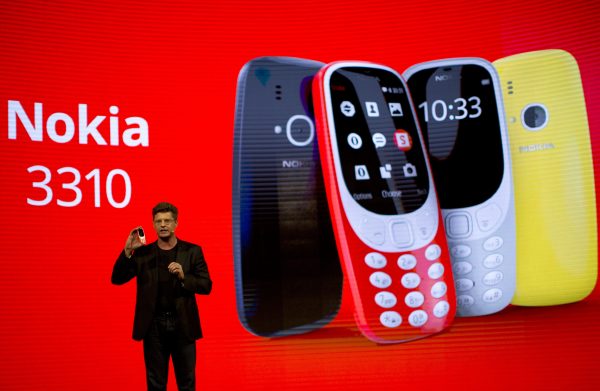 Nokia 3310 2017: “Cục gạch” trở lại