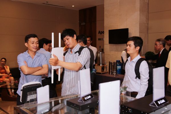 QD. TEK phân phối nhóm sản phẩm doanh nghiệp của D-Link tại Việt Nam