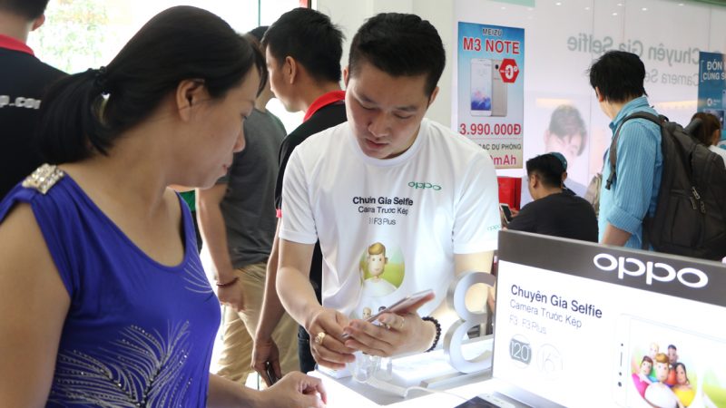 OPPO F3 chính thức được bán ra