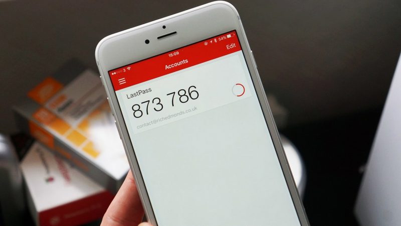 LastPass Authenticator: Ứng dụng tạo mã xác thực hai lớp có hỗ trợ sao lưu