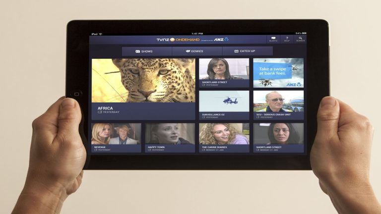 Xem và tải phim, video online, dịch vụ lưu trữ đám mây trên iOS