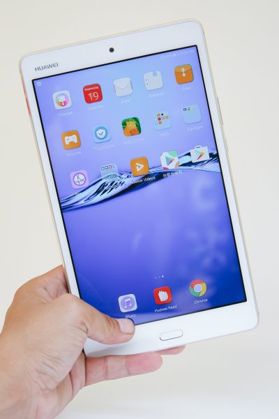 Bộ đôi tablet Huawei MediaPad M3 2017 và MediaPad T3-8 có gì hay?