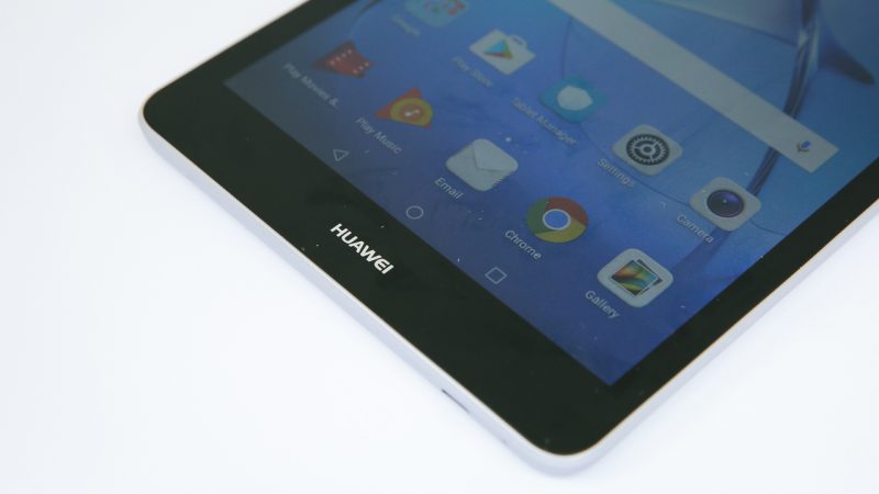Bộ đôi tablet Huawei MediaPad M3 2017 và MediaPad T3-8 có gì hay?
