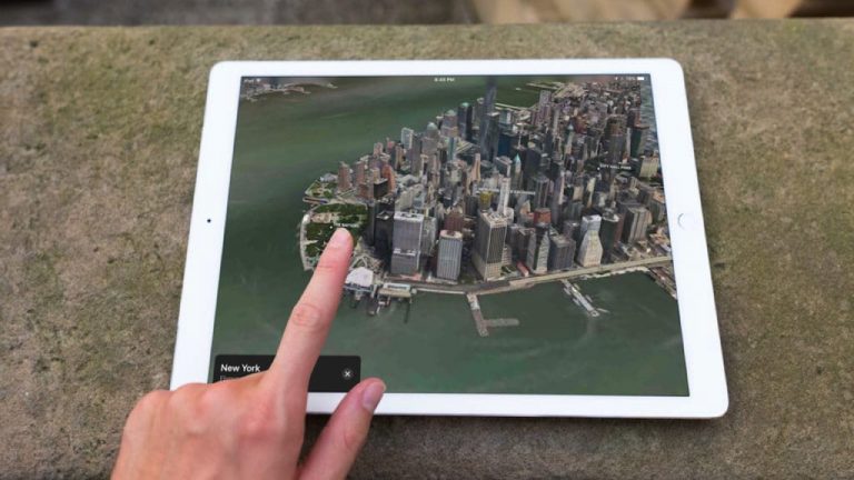 Làm “Batman” với tính năng Flyover trên iOS 11