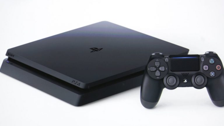 Bắt chước Apple, Sony cũng cho dùng firmware beta PS4