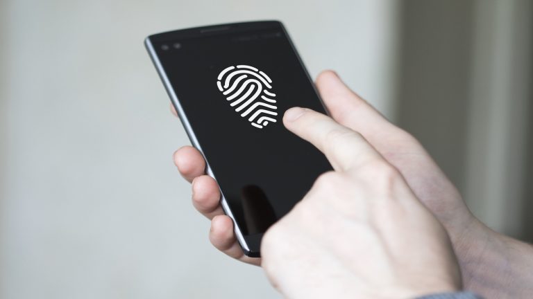 Tổng hợp app giấu file, khóa ứng dụng trên iOS và Android bằng vân tay