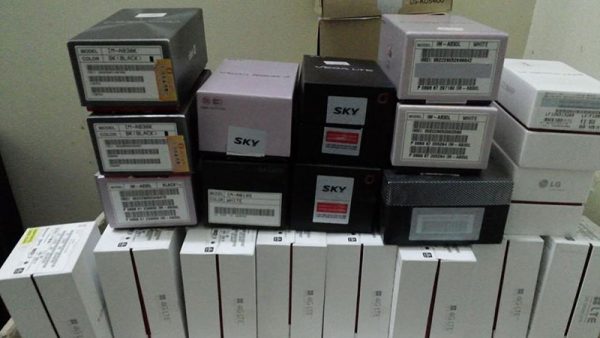 Điện thoại xách tay là gì?