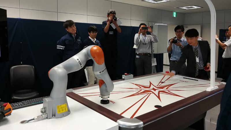 SoftBank và Huawei trình diễn các ứng dụng 5G