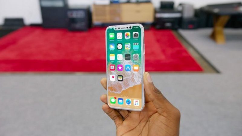 iPhone X sẽ hiển thị hoạt cảnh 3D khi bạn sạc không dây