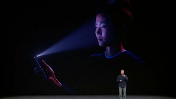 Face ID trên iPhone X bảo mật quá kém?