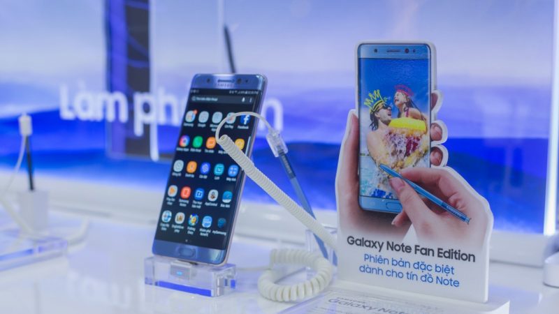 Galaxy Note Fan Edition chính thức lên kệ, giá 13,99 triệu đồng