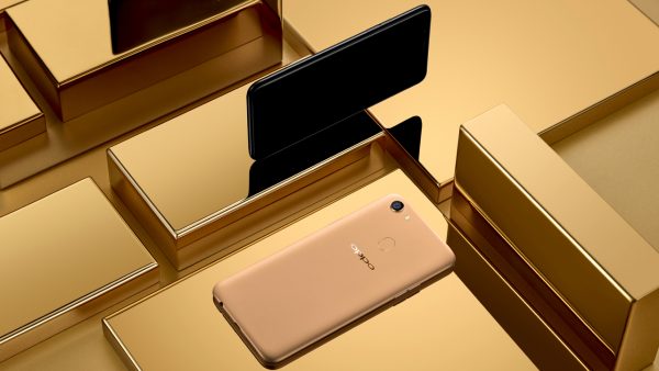 Loạt smartphone lên kệ tháng 12