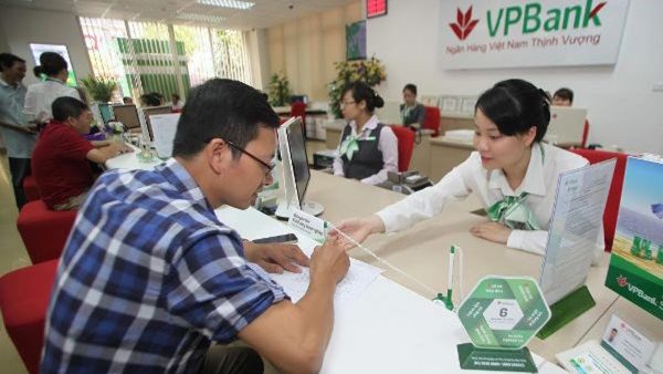 U23 Việt Nam chiến thắng, ngân hàng tặng thêm lãi suất tiết kiệm cho khách