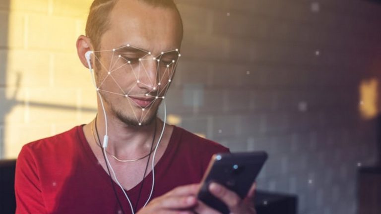 FastUnlockX – Tự mở khóa Face ID khi nhìn vào màn hình
