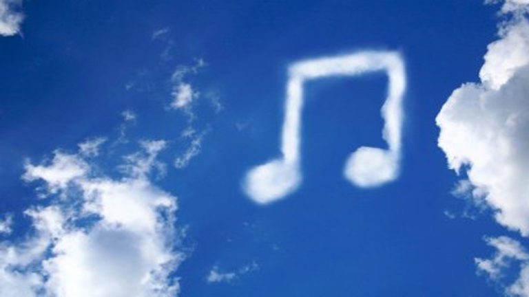 MoonBeat: Ứng dụng phát nhạc trên đám mây miễn phí