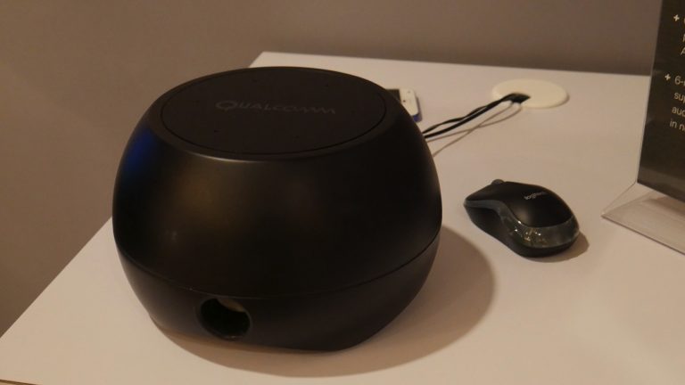 CES 2018: Qualcomm công bố loa thông minh với khả năng hỗ trợ Android Things và Google Assistant