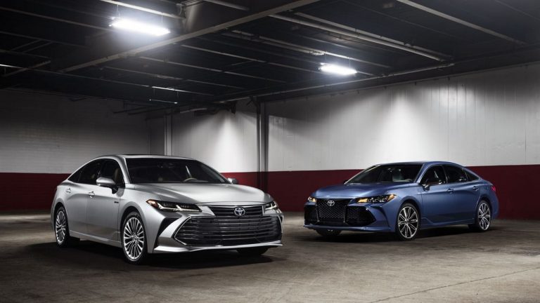 Toyota hé lộ kế hoạch hỗ trợ CarPlay trong các mẫu xe mới