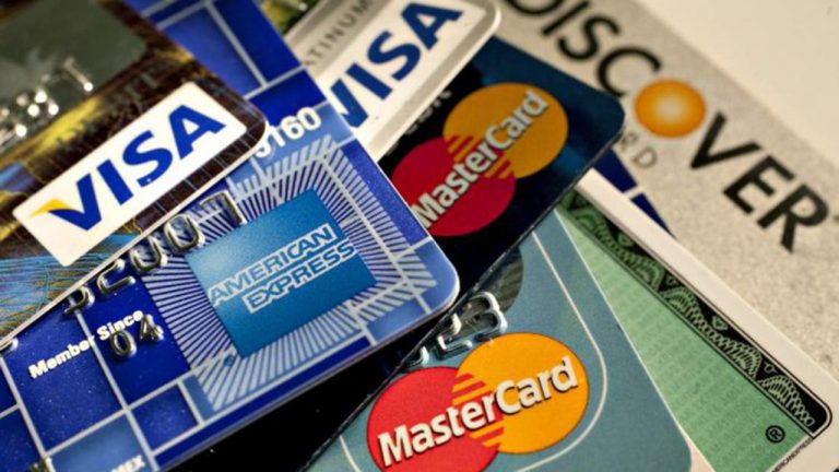 Thẻ MasterCard, VISA khác nhau như thế nào?