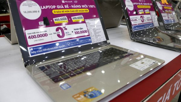 FPT Shop cam kết trả 100% tiền nếu khách mua được laptop ở đâu rẻ hơn